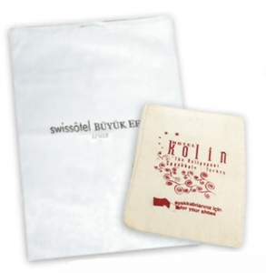 Ayakkabı Torbası ve Silme Bezi